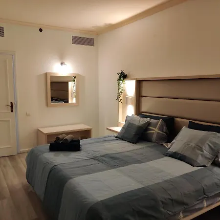 Luxury With Pool View