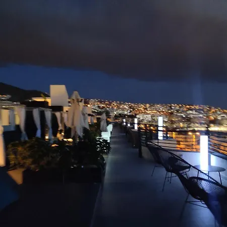 Luxury With Pool View