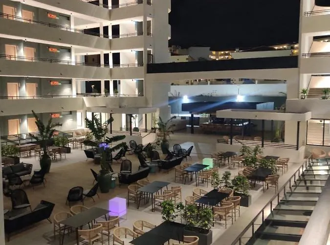 Luxury With Pool View 3* Costa Adeje